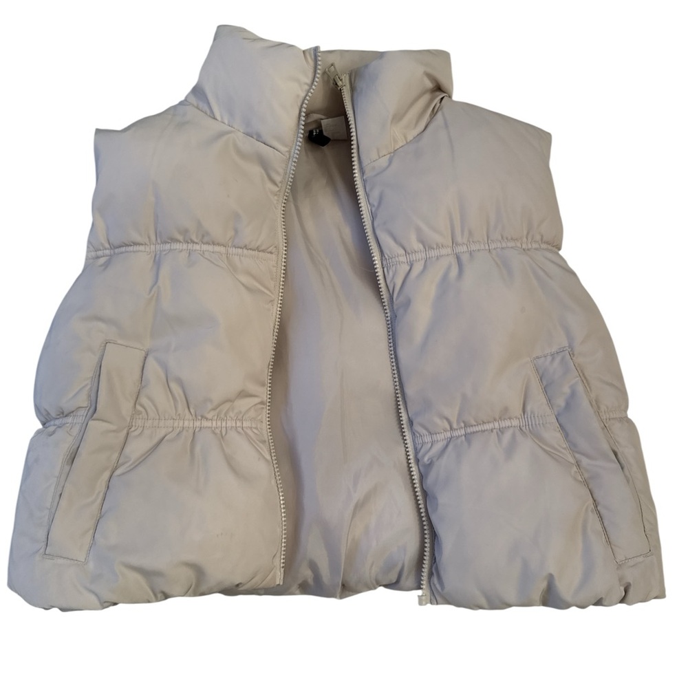 H&M Off-White Crop Puffer Jacket